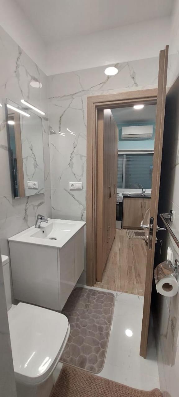 Guesthouse Aggelos Porto Germeno المظهر الخارجي الصورة